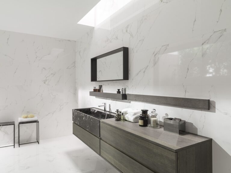 Porcelanosa Carrara tegels in marmerlook